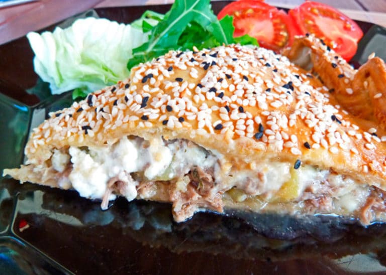 Мясной пирог по-критски или «Тапси» фото