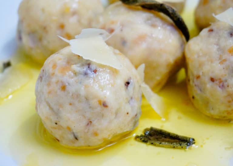 Хлебные шарики с картофелем и сыром по-пьемонтски или «кальетте» фото