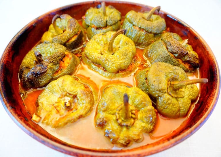 Рецепт сладких перцев, фаршированных курицей