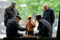 Игра в шахматы фото