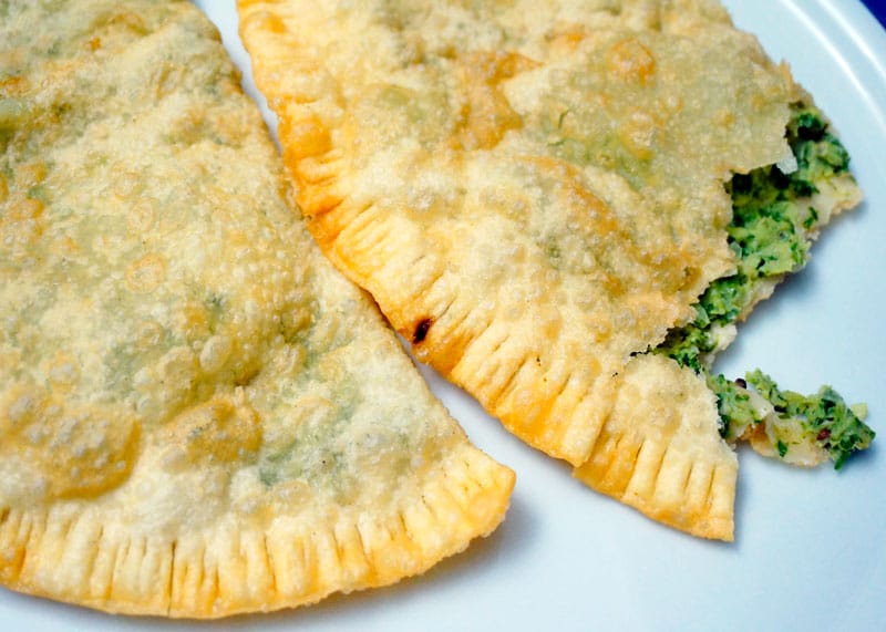 Чебуреки с курицей фото